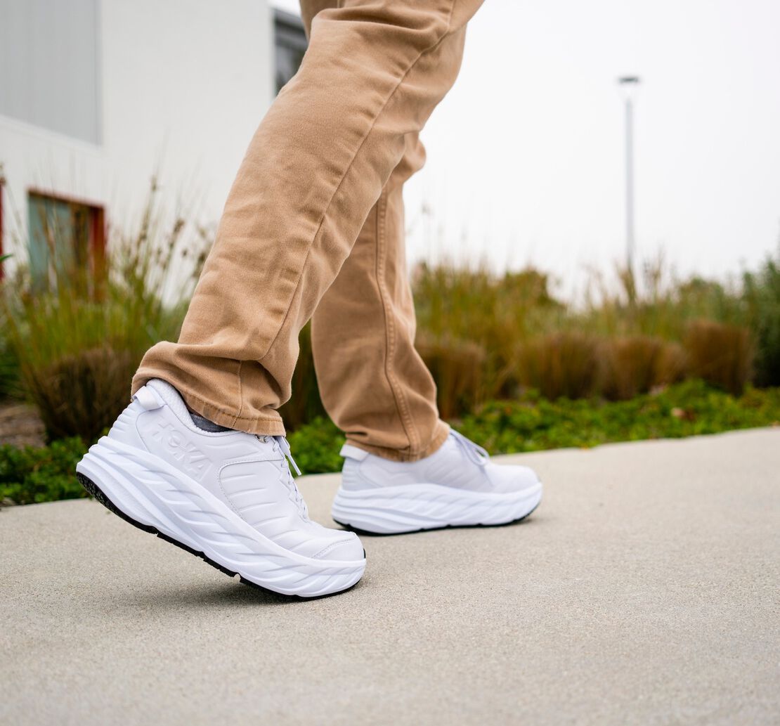 おすすめメンズスニーカーNo.16「HOKA ONE ONE ボンダイ7」の商品画像②