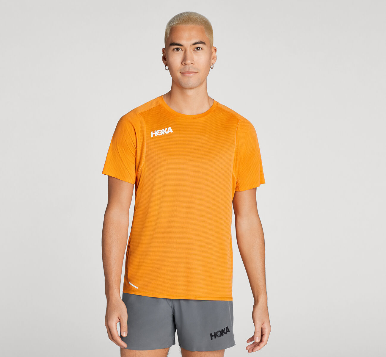 hoka running top