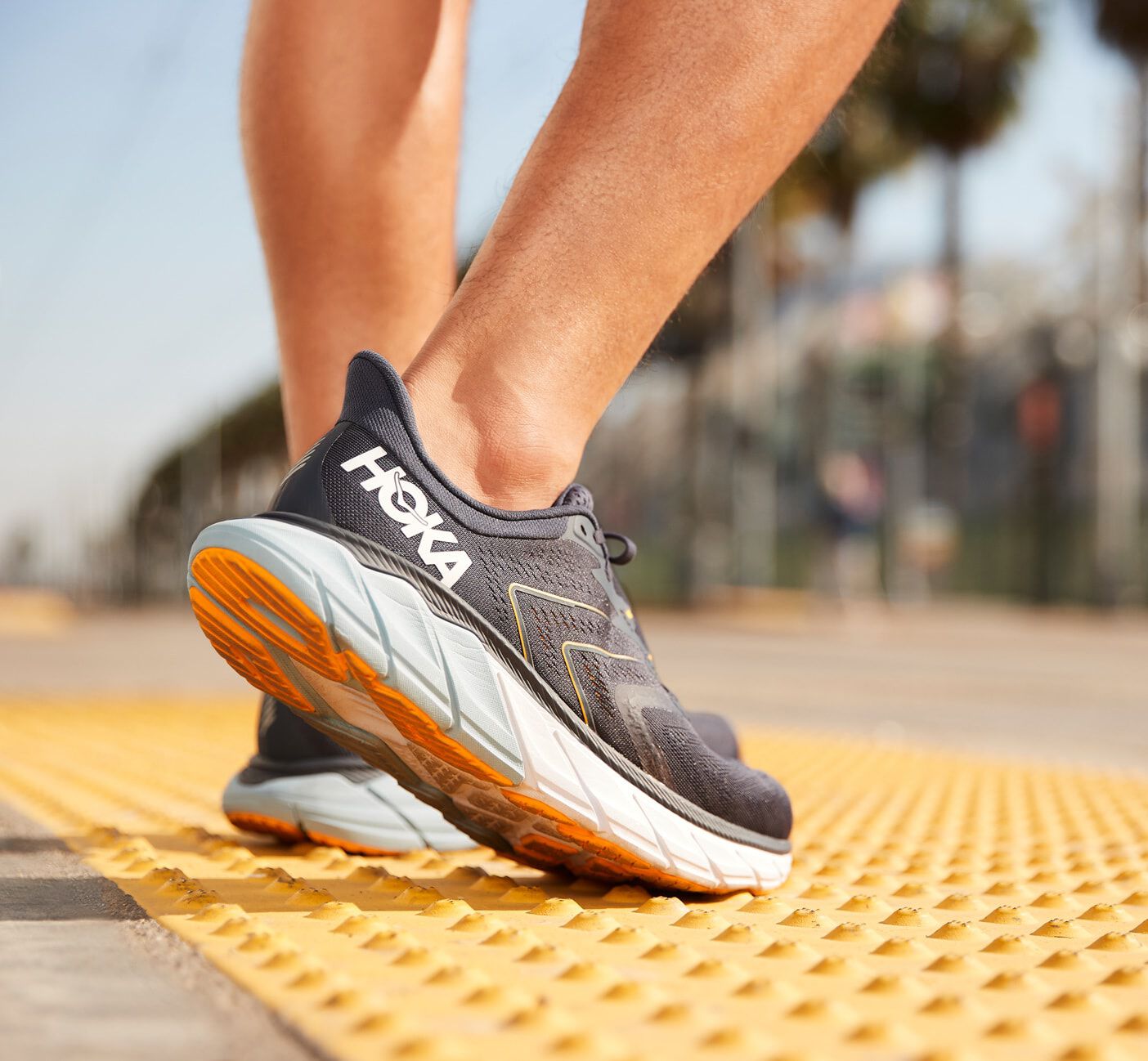 Arahi 5 Support Shoe | HOKA®