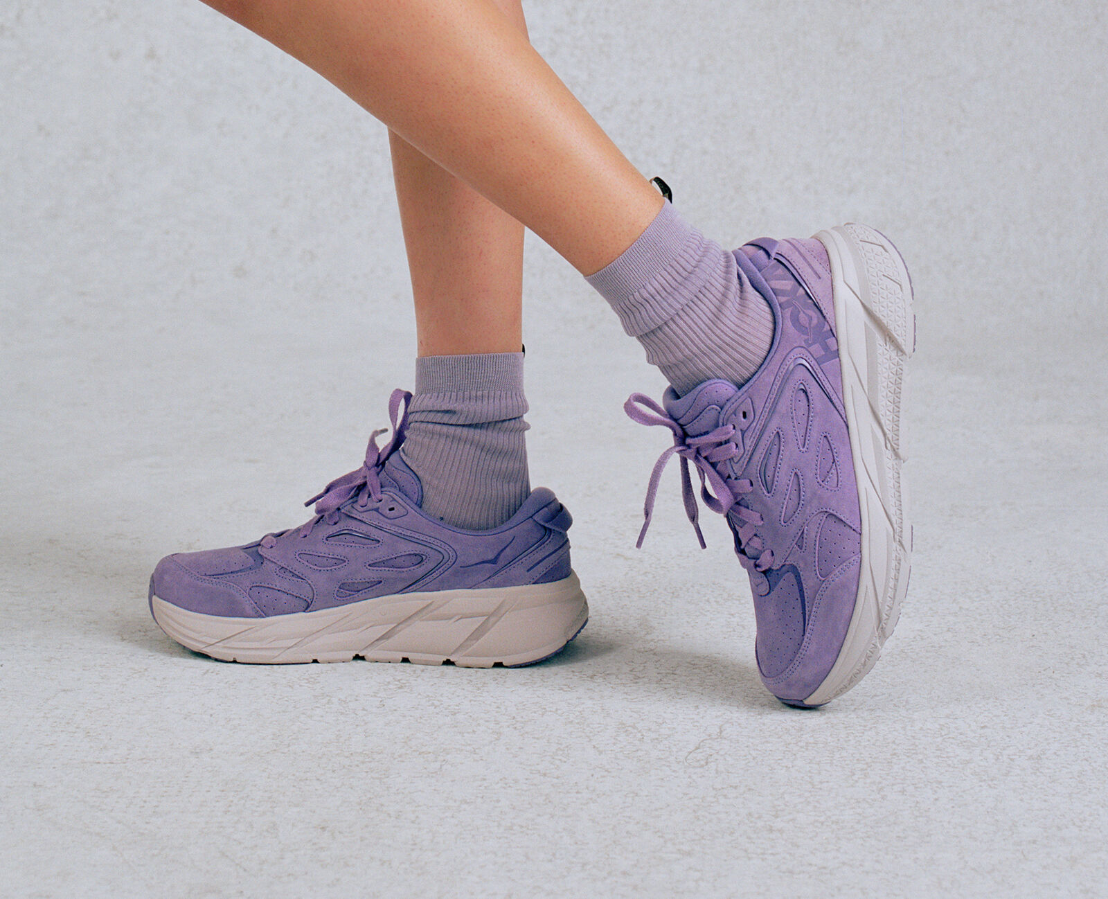 HOKA ONE ONE® Clifton L Suede for