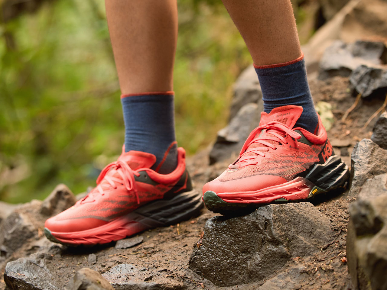 Guide de randonnee et de trail HOKA