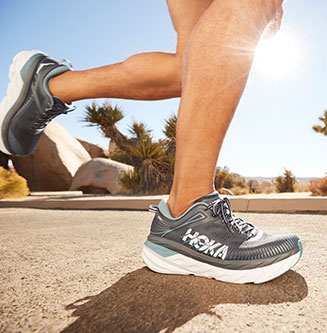 Sizing help : r/Hoka