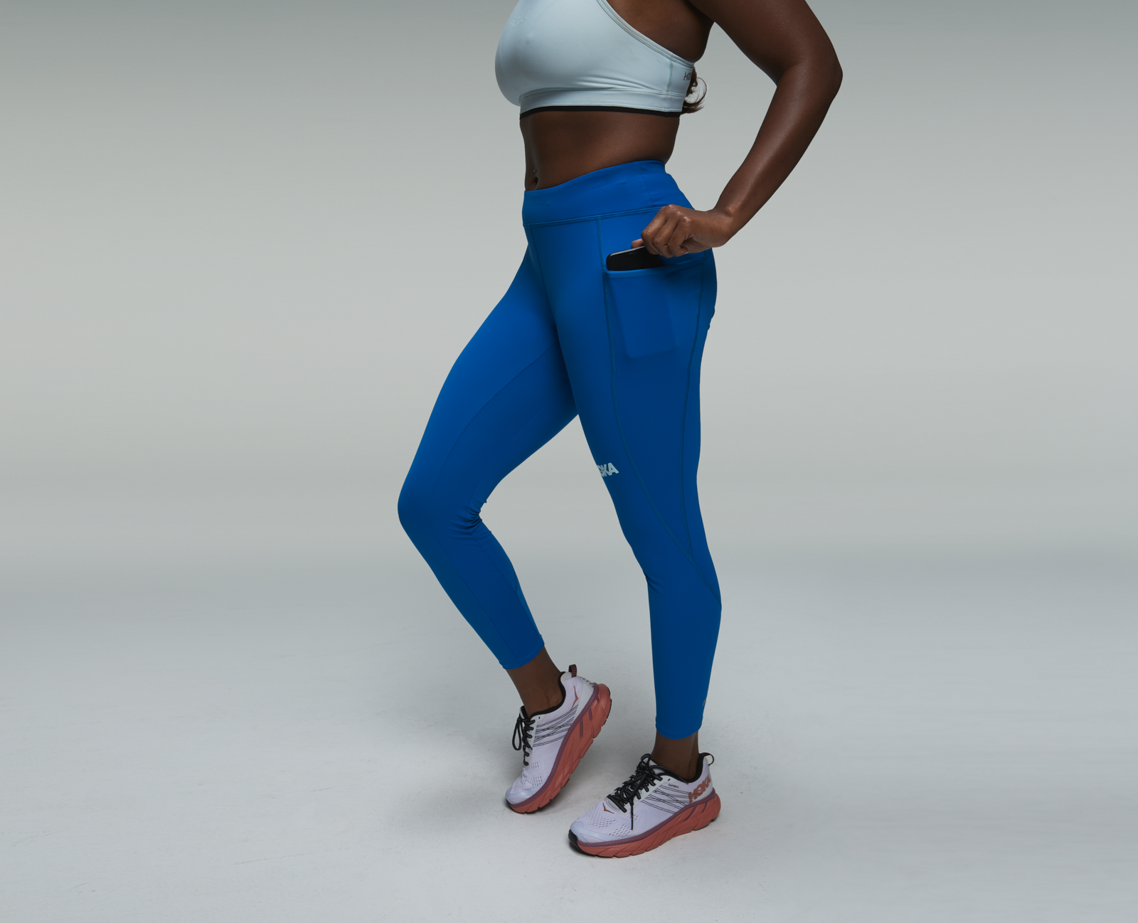 PERFORMANCE CROP TIGHT